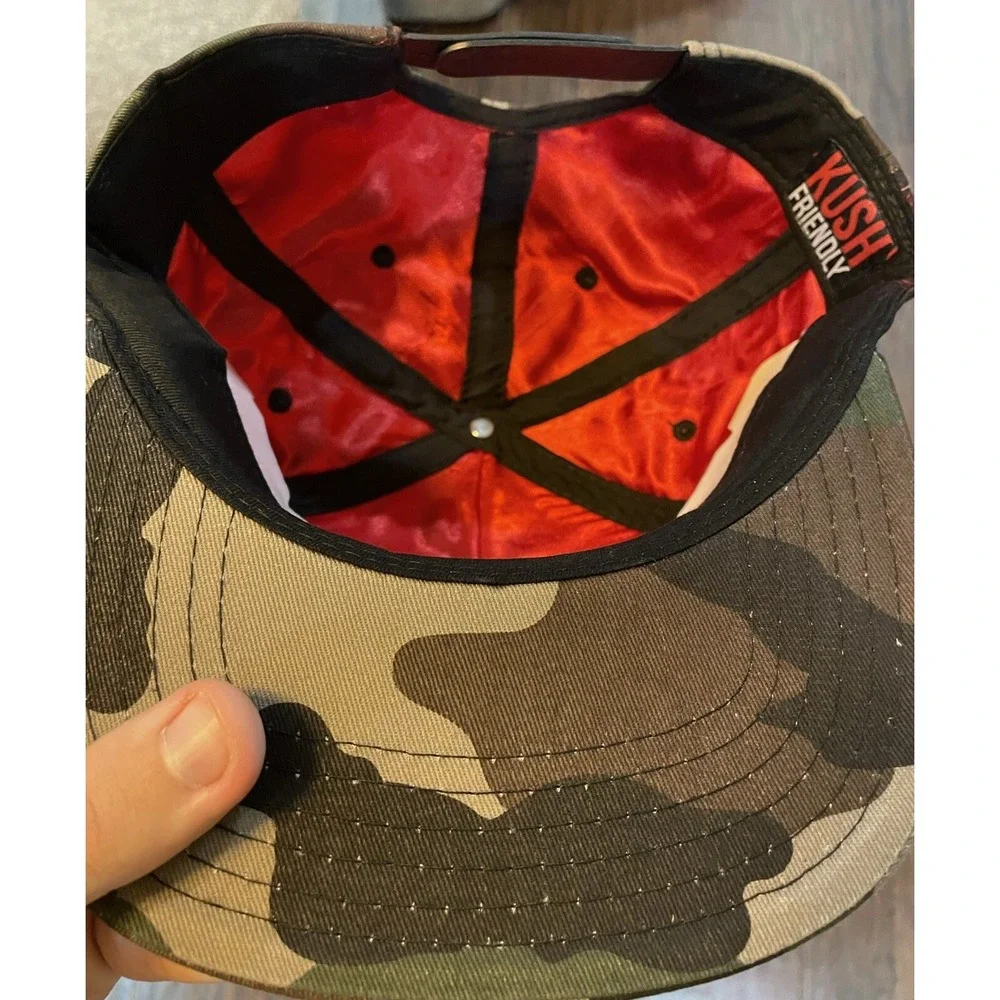 Kush‎ Friendly Camo Snapback Hat  Trucker One Size Green 420 Smoker